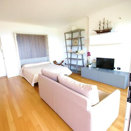 Apartament Loft Bayview Imperia Zewnętrze zdjęcie